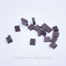 OEM wholesale rubber magnet granular for reproduction
